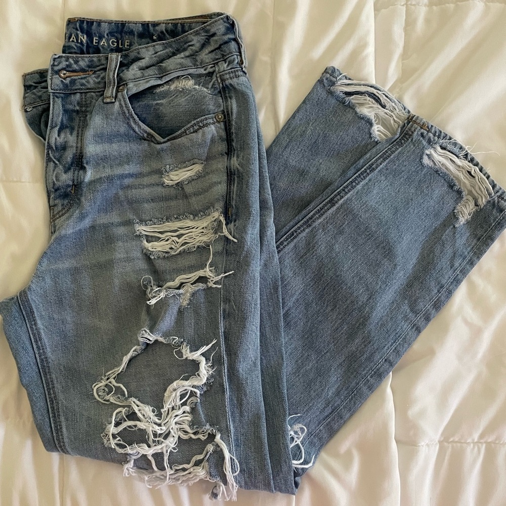 American Eagle Tomgirl jeans